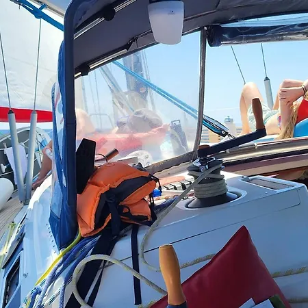 Sailing In Croatia - Private Sailing Yacht 14m Hébergement de vacances