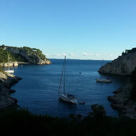 Sailing In Croatia - Private Sailing Yacht 14m