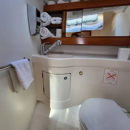 Sailing In Croatia - Private Sailing Yacht 14m Feriehus