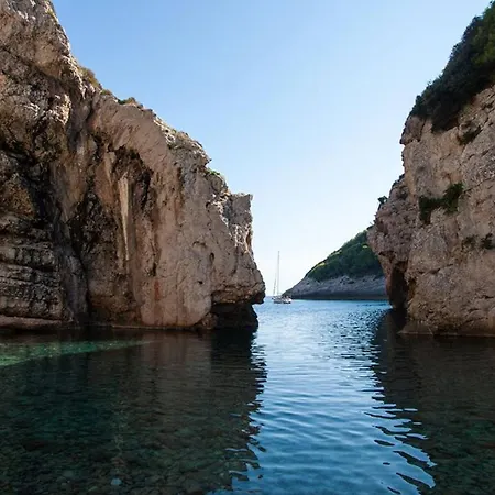 Sailing In Croatia - Private Sailing Yacht 14m Feriehus *